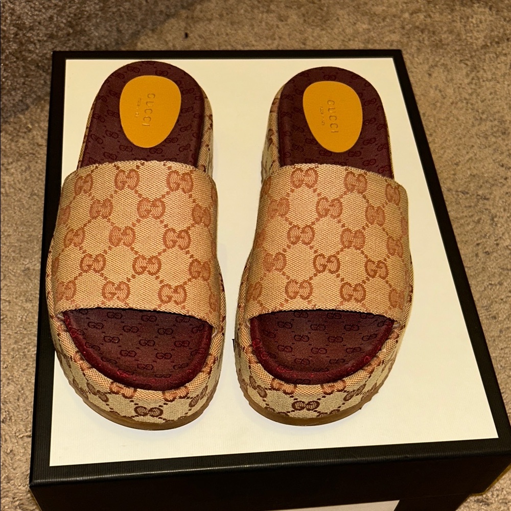 Gucci Tan Monogram Slides